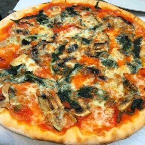 Gluten-free cheese pizza from Voglia di Pizza